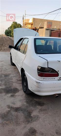 بیجۆ 306